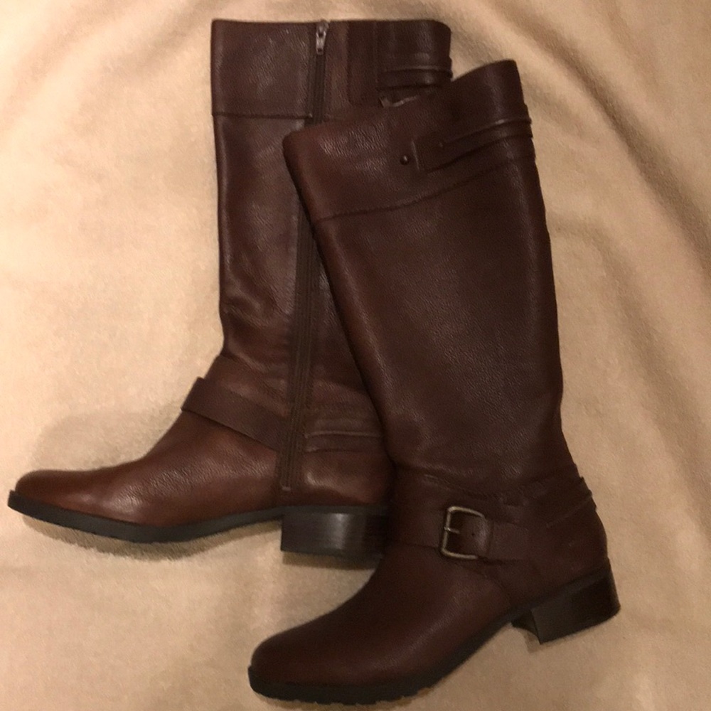 Bandolino boots